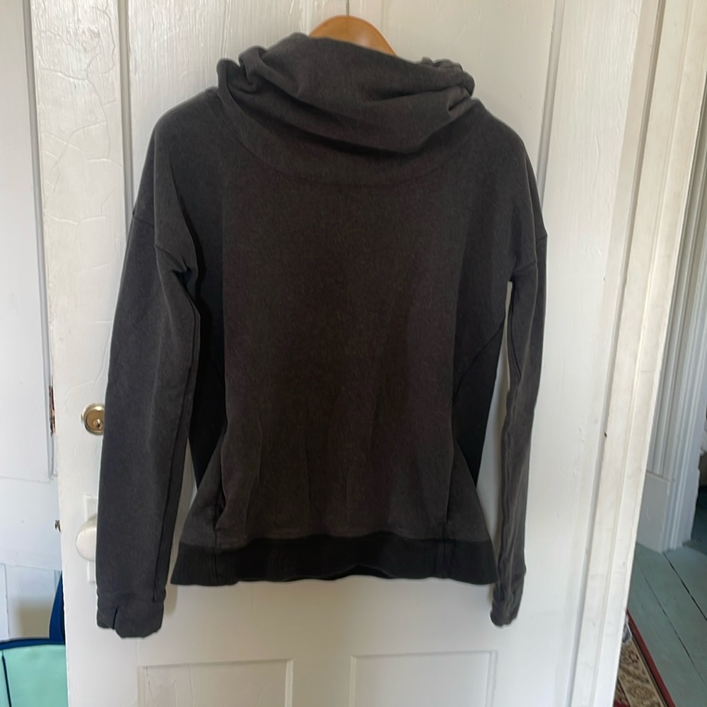 Lululemon funnel neck hoodie in dark gray size 8
